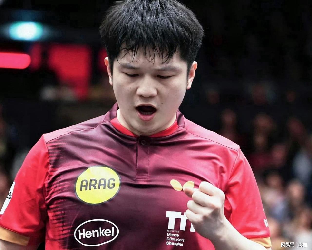 樊振东亮相杜塞尔多夫